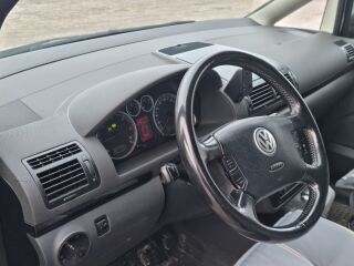 Volkswagen Sharan 1.9 85кВ