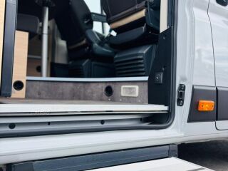 Citroen RoadCar VAN 640 2.2 HDI 121kW