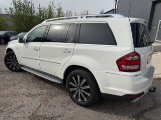 Mercedes-Benz GL 350 4-MATIC OFFROAD PACKAGE FACELIFT 3.0 V6 CDI BLUEEFFICIENCY 165кВ