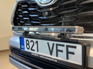 Toyota Highlander Premium 2.5 140кВ