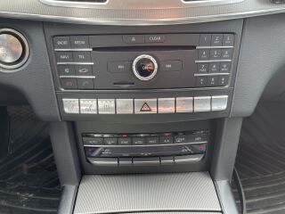 Mercedes-Benz E 350 BLUETEC 4MATIC 3.0 V6 190kW