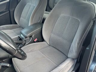 Peugeot 407 2.0 D 100кВ