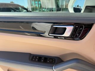 Porsche Cayenne E-hybrid 3.0 340kW