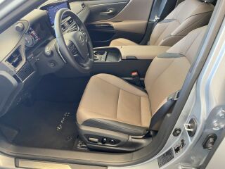 Lexus ES 300h Limited Edition 2.5 131kW