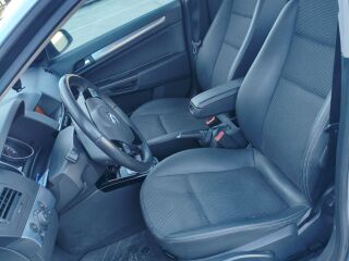 Opel Astra 1.6 85кВ
