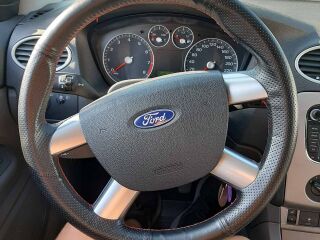 Ford Focus 1.6 74kW