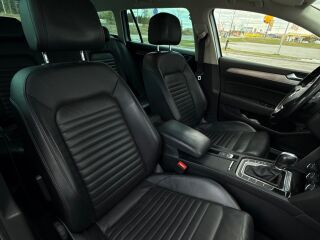Volkswagen Passat 4-MOTION HIGHLINE 2.0 R4 TDI 140kW