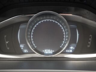 Volvo V60 2.0 140kW