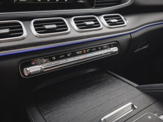 Mercedes-Benz GLE 300 d 4MATIC AMG Line Airmatic 2.0 200kW
