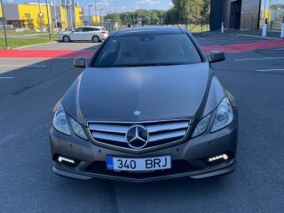 Mercedes-Benz E 500 V8 Coupe DESIGNO 5.5 285kW