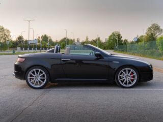Alfa Romeo Spider 2.4 R5 JTDm 147kW