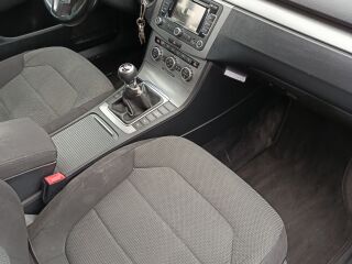 Volkswagen Passat 1.6 77kW