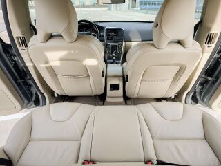 Volvo XC60 SUMMUM AWD D5 2.4 D5 158kW