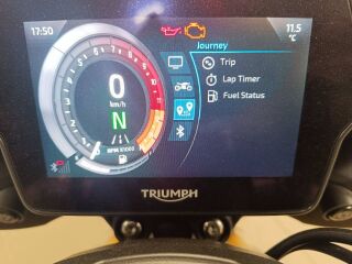 Triumph Speed Triple 1200 RS R3 132kW