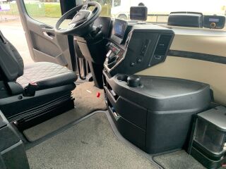 Mercedes-Benz Actros L 1845 low GigaSpace Solo Cabin - 3 tk R 6 330kW