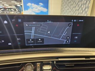 Peugeot 5008 GT Hybrid 145 e-DCS6 1.2 100кВ