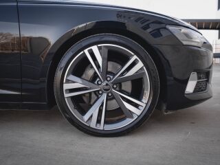 Audi A6 Sport Line 50 TDI Quattro V6 210kW