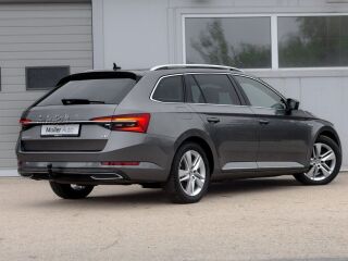 Skoda Superb 1.4 160kW