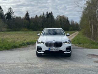 BMW X5 3.0 MHEV Kerghübriid 210kW