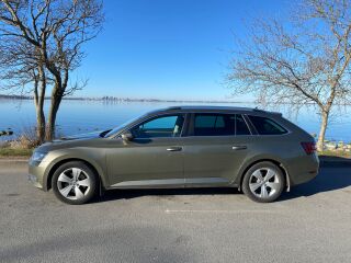 Skoda Superb Style 1.4 110kW