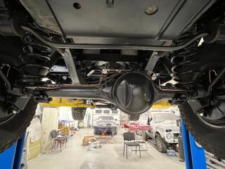 Land Rover Defender Experience 2.4 90kW