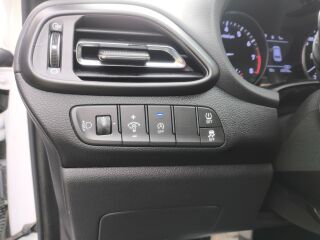 Hyundai i30 Hybrid 1.0 88kW