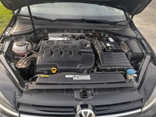 Volkswagen Golf 2.0 110kW