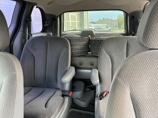 Chrysler Voyager 2.8 110kW