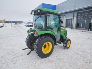 John Deere 3720
