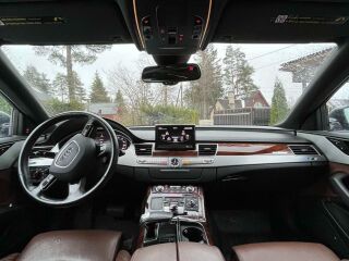 Audi A8 4.0 v8 309kW