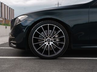 Mercedes-Benz E 400 AMG Night Pack 4 Matic 3.5 245kW
