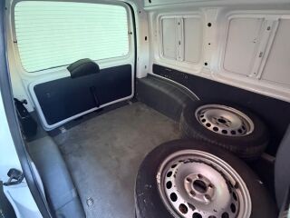Volkswagen Caddy 1.6 55кВ