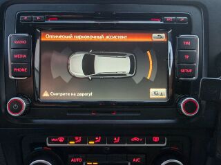 Volkswagen Golf 1.6 77кВ