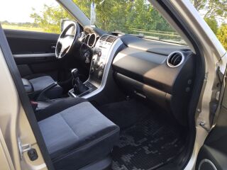 Suzuki Grand Vitara 2.0 103кВ