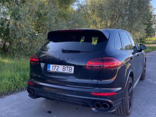 Porsche Cayenne Platinum Edition N1 3.0 193kW