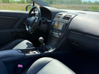 Toyota Avensis 2.2 130kW