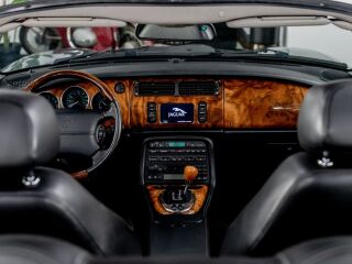 Jaguar XK8 Facelift 4.2 V8 219кВ