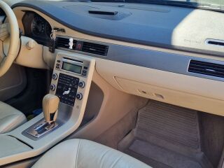 Volvo XC70 Summum AWD 2.4 D5 136kW