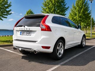 Volvo XC60 R-Design Premium Facelift 2.0 120kW