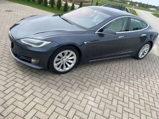 Tesla Model S 75D 158kW