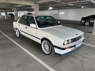 BMW 318 1.8 82kW