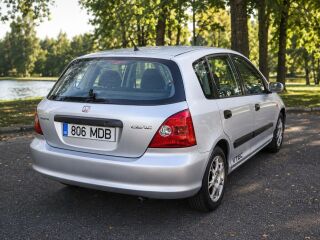 Honda Civic 1.6 81kW