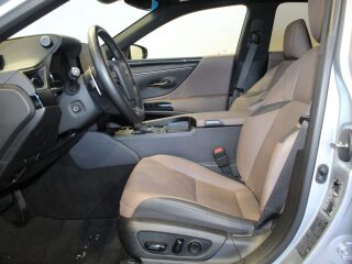 Lexus ES 300h Limited Edition 2.5 160kW