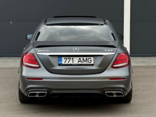 Mercedes-Benz E 63 AMG S 4Matic+ 4.0 V8 Biturbo 450кВ