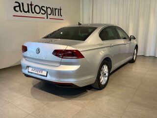 Volkswagen Passat Business 1.5 110kW