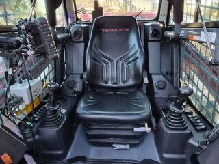 Takeuchi TVL12-V2 81kW