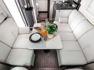 Mobilvetta KEA KOMPAKT 55 - TRUMA DIESEL - LiFePo4 - SOLAR 2.2 R4 MULTIJET 3  EURO 6E 103kW