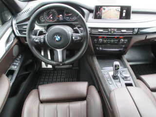 BMW X5 M-pakett 3.0 230kW