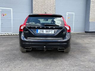 Volvo V60 2.4 158kW