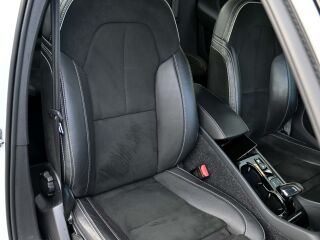 Volvo XC40 T5 R-DESIGN INTELLI SAFE 2.0 T5 Plug-in